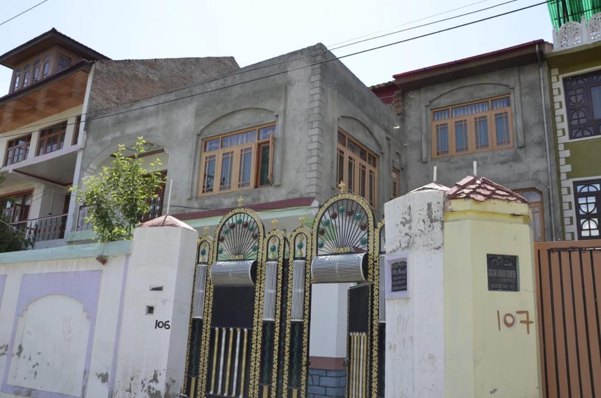 Mir Manzil Bed & Breakfast Srīnagar Eksteriør bilde