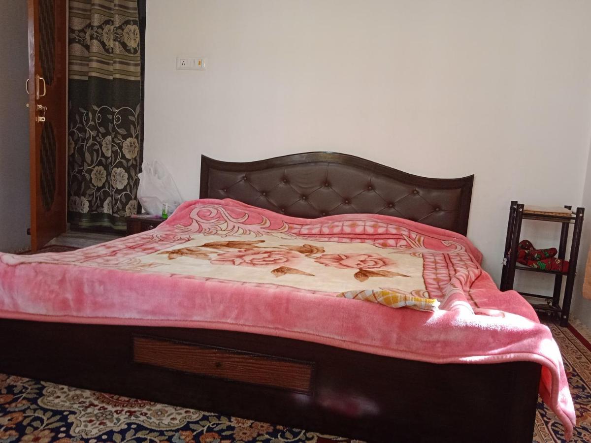 Mir Manzil Bed & Breakfast Srīnagar Eksteriør bilde