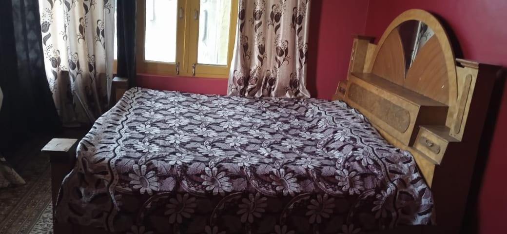 Mir Manzil Bed & Breakfast Srīnagar Eksteriør bilde
